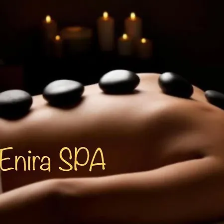 Enira 호텔 4*